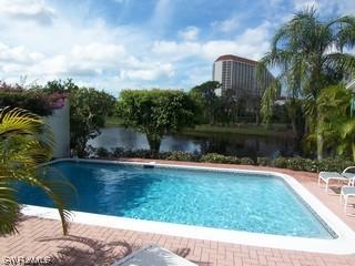 605 Bridgeway Ln., Naples, FL
