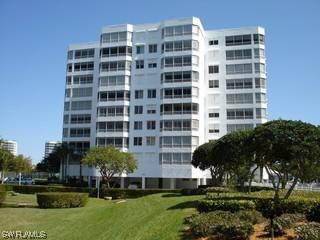 11116 Gulfshore Dr. #203, Naples, FL