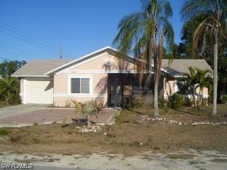 27005 Elaine Dr., Bonita Springs, FL 34135