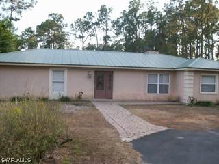 5248 Coral Wood Dr., Naples, FL 34119