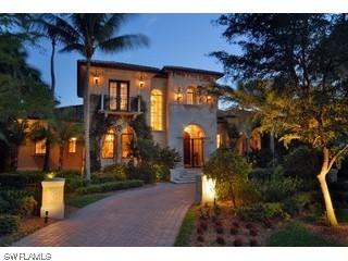 138 6th Ave., Naples, FL