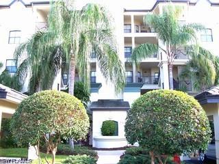 210 Vintage Cir. #204, Naples, FL 34119