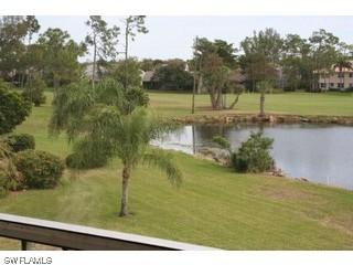 300 Forest Lakes Blvd. #307, Naples, FL