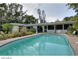 16611 Captiva Dr., Captiva, FL 33924