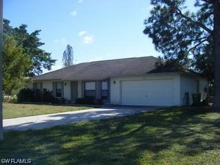 4858 Tahiti Ln., Naples, FL