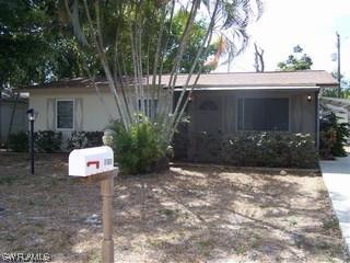 1160 Rordon Ave., Naples, FL