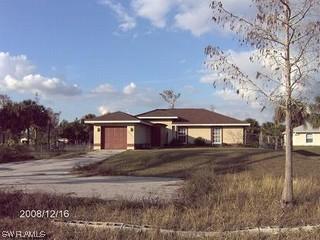 2431 8th Ave., Naples, FL 34117