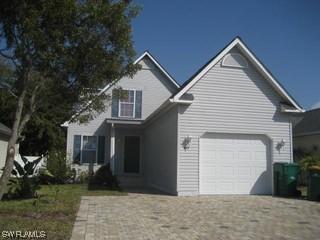 497 Leawood Cir., Naples, FL