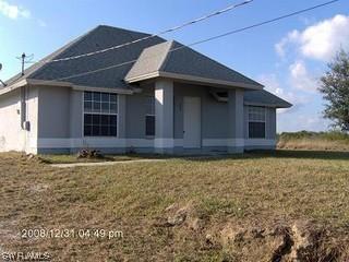 4095 22nd Ave., Naples, FL 34120