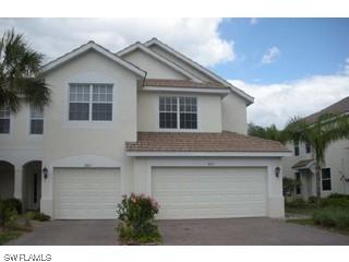 997 Hampton Cir. #123, Naples, FL