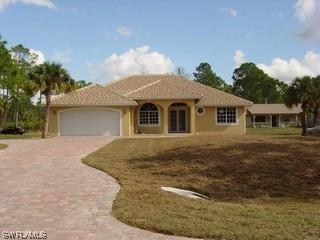 140 12th St., Naples, FL 34120