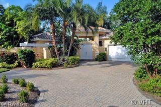 15287 Burnaby Dr., Naples, FL 34110