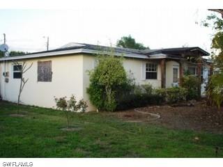 1385 Wisconsin Dr., Naples, FL 34103