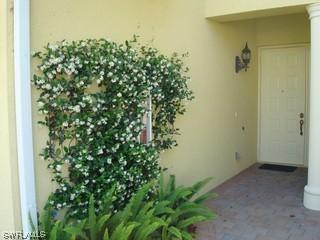 1370 Mariposa Cir Cir. #102, Naples, FL 34105