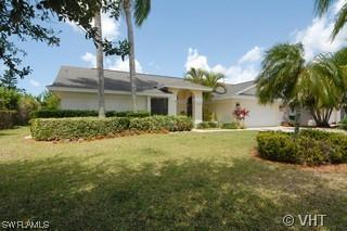 10621 Regent Cir., Naples, FL 34109