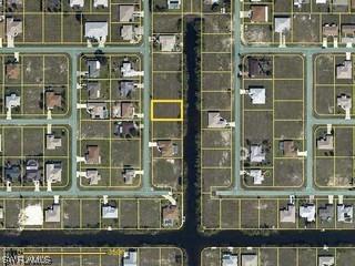 125 4th Pl., Cape Coral, FL 33990