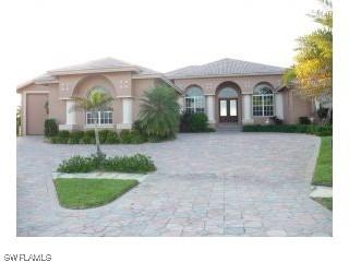 1320 Forrest Ct., Marco Island, FL