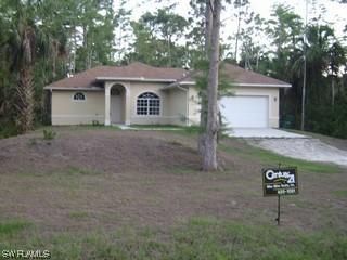 2746 22nd Ave., Naples, FL 34120