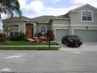 389 Sweet Bay Ln., Naples, FL 34119