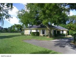 231 Burning Tree Dr., Naples, FL