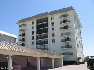 2650 Gulf Shore Blvd. #702, Naples, FL