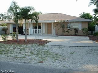 2723 Gulfview Dr., Naples, FL
