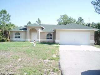 4895 20th Ave., Naples, FL 34117