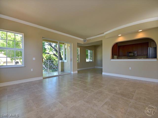 850 6th Ave N #201, Naples, FL 34102