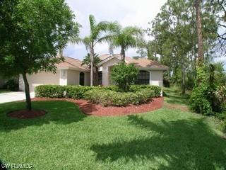 1019 Tivoli Ln., Naples, FL 34104