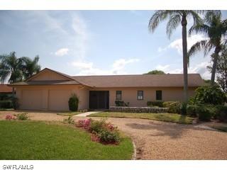 425 Forest Hills Blvd., Naples, FL