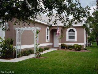 657 105th Ave., Naples, FL 34108