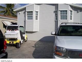 327 Imperial Wilder Blvd., Naples, FL 34114