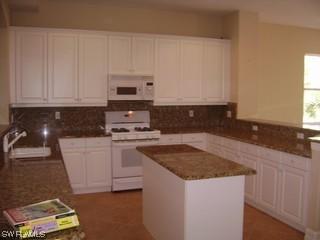 2847 Tiburon Blvd. #102, Naples, FL 34109