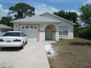 793 95th Ave., Naples, FL 34108