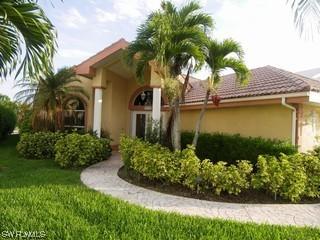9751 Mainsail Ct., Fort Myers, FL 33919