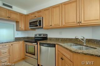 29 High Point Cir. #106, Naples, FL