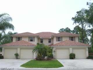 517 Robin Hood Cir. #101, Naples, FL 34104