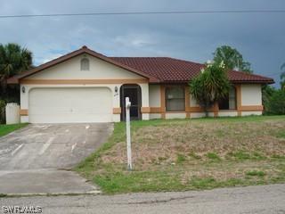 3203 E 6th St., Lehigh Acres, FL 33972