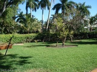 282 2nd Ave., Naples, FL