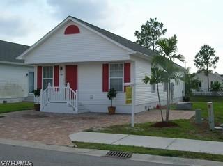 382 Leawood Cir., Naples, FL