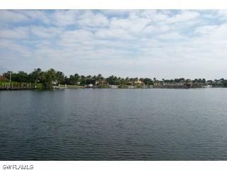 3005 Fort Charles Dr., Naples, FL