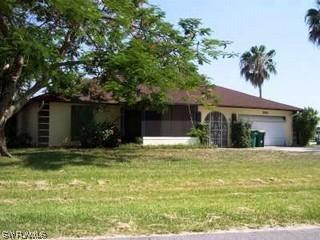 290 Huntington Dr., Naples, FL