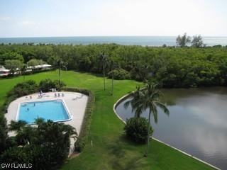 15 Bluebill Ave. #601, Naples, FL