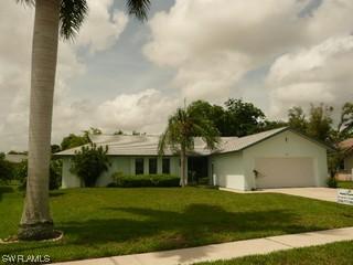 105 Montaubon Ct., Naples, FL 34112