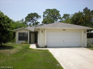 3521 Gulf Harbor Ct., Bonita Springs, FL 34134