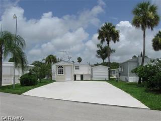 12 Pearl Dr., Naples, FL