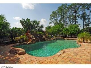 534 Hickory Rd., Naples, FL 34108