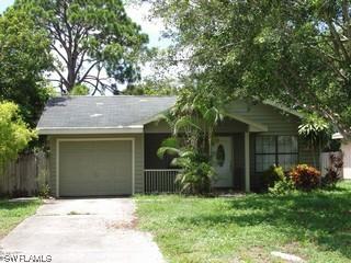 664 99th Ave., Naples, FL 34108