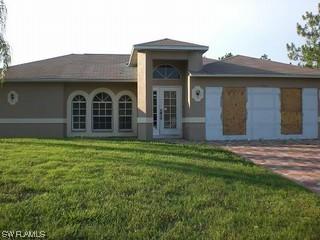 3361 White Blvd., Naples, FL 34117