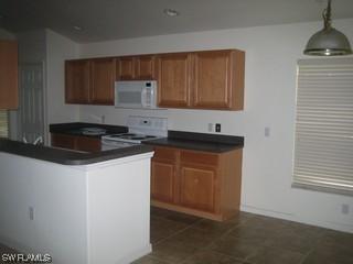 1335 Henley St. #808, Naples, FL 34105